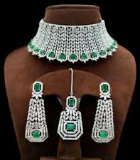 Platinum Plated Green Costume Necklaces & Pendants