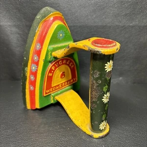 Rustic Metal Bargeware Flat Iron, E Pugh & Co, Wednesbury, Floral Design - Picture 1 of 8