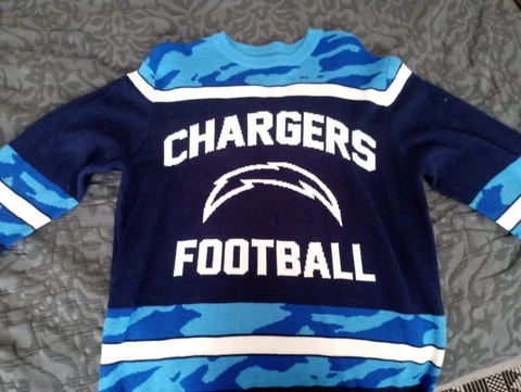 NWT NFL Los Angeles Chargers Men's Crew Neck Sweater - Glows in the Dark! Size M Cover