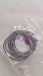 1Pcs New Omron TL-W3MC1 - Picture 1 of 2