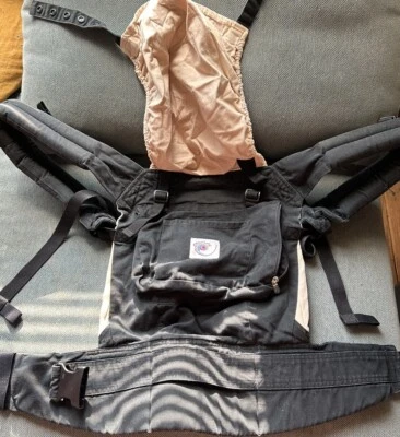 Ergo 婴儿背带原装 100% 棉 Ergobaby 婴儿穿着舒适可调节 — 第 1/4 张图片