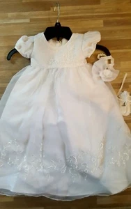 6-9 MONTHS INFANT GIRLS CHRISTENING DRESS W/ HEAD WRAP - Picture 1 of 4