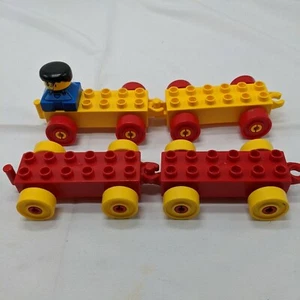 Lot Of (4) Lego Duplo Red Yellow Train Cars With Blue Overall Conductor - Picture 1 of 8
