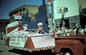 Orig 1950's Slide, 4th of July Vintage Street Parade, Standard Oil Float - Picture 1 of 1