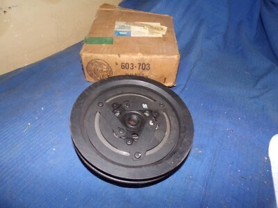 Nuevo de Lote Antiguo 1969 1970 Ford Mustang Shelby 428CJ AC Compresor Embrague Polea Fastback Foto 1 de 4