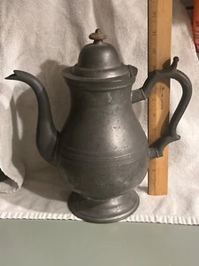 c.1830 Meriden CT pewter coffee pot AAFA Primitive Ashbil Griswold - Picture 1 of 4