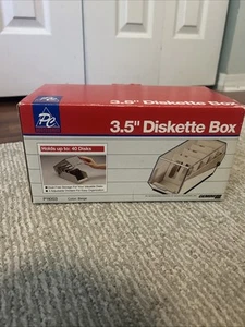 PC Accessories 40 Disk 3.5" Floppy Diskette Storage Case Box w/Dividers Beige - Afbeelding 1 van 7