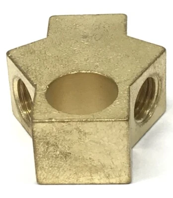 1949-1957 Ford Car Brake Connector 8A-2074    1948-1956 Ford Pick up F1, F100 - Image 1 of 4