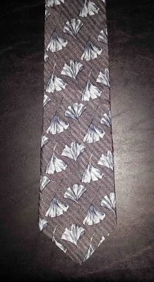 Corbata Claiborne flores de seda gris carbón azul diseño floral nueva en caja t3759  Foto 1 de 4