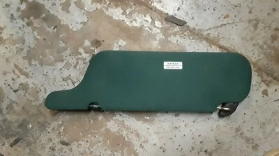Viseira solar 1994-1995 Ford Taurus Mercury Sable passageiro direito VERDE FABRICANTE DE EQUIPAMENTO ORIGINAL - Imagem 1 de 3