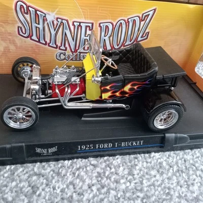 1925 Ford T-bucket 1/18 Scale Road Signature Shyne Rodz - Image 1 of 4