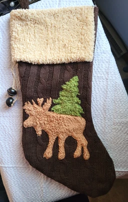Alce Tejido con Árbol de Navidad Medias Marrón 18" Largo con Fieltro Espalda y Ribete de Lana Foto 1 de 4