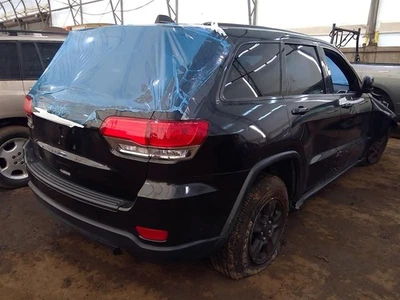 Radiator Wk Body VIN E Or F 6th Digit Engine Fits 11-21 GRAND CHEROKEE 6870558 - Image 1 of 4