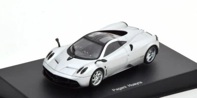 Pagani Huayra 2011 Silver AUTOart 58206 1/43 Roadster Metallic Metal Silber - Image 1 of 3