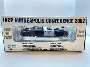 Minneapolis Police Interceptor 2002 IACP Gearbox Limited Edt. #1622 of 2002 - Picture 1 of 8
