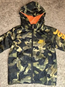 NEW Boy's Nike Just Do It Printed Windbreaker Jacket Green Size 7 - Picture 1 of 6
