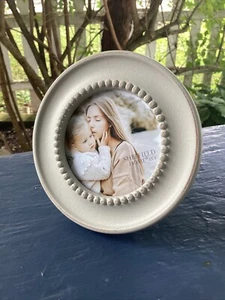 Sheffield Home ~ Light Gray Round Frame ~ Fits 4’’ x 4’’ Photo - Picture 1 of 6
