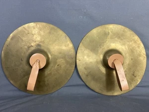 Piatti Per Banda Secolo Scorso Diametro 37,5 Centimetri Con Manici In Pelle - Foto 1 di 5