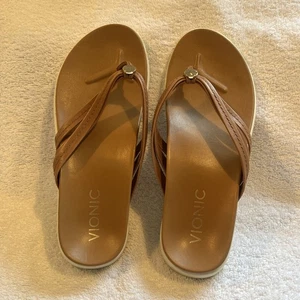 Sandalias Vionic Talla 7 Medianas Usadas en Excelente Condición Blanco Tostado Suelas a4 - Imagen 1 de 7