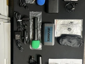 Shure Analog Wireless Mic. Receiver BLX4-H9 w/ Wireless Handheld Microphone BLX2 - Picture 1 of 8