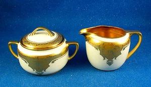 KPM:   2-Piece Covered Sugar Bowl and Creamer Set  Monogrammed "K" - Estate  - Picture 1 of 4