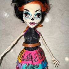 Monster High Skelita Calaveras Scaris City of Frights Doll 2012 Retired