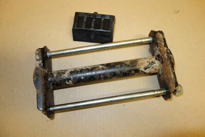 Peugeot Speedfight 2 scooter moped main engine mount and axles - Picture 1 of 5