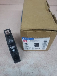 1 BREAKER Neuf ! Disjoncteur Eaton CHF115 15 ampères 1 poteau 120/240V - Photo 1/3