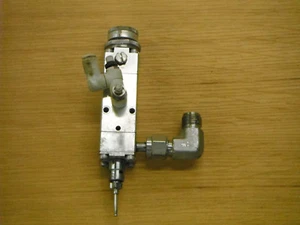 Válvula dispensadora Musashi NCV-15 neumática (4973) - Imagen 1 de 1