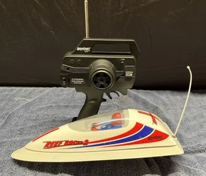 Aqua Craft Reef Racer 2 Rc Boat  - Picture 1 of 10