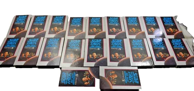 20 Star Trek Next Generation 40 episodes The Collectors Edition 20 VHS Tapes - Image 1 of 4