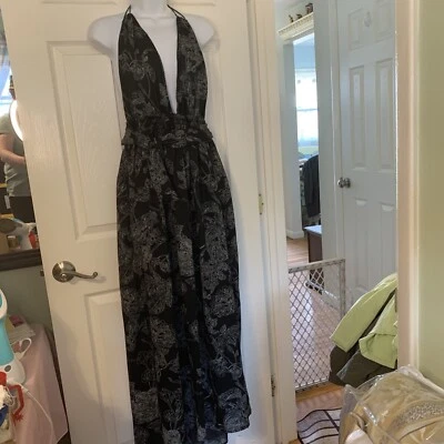 Vestido Top America & Beyond Blanco y Negro Floral Transparente Halter, Talla L Foto 1 de 4