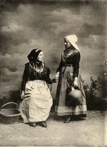 France Auvergne Traditional Costumes Montagne & Limagne Old Photo 1890 - Picture 1 of 3