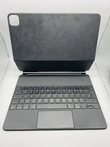 Apple Magic Keyboard for 11inch iPad Pro 5 4 3 2nd Gen/iPad Air- British English - Photo 1/10