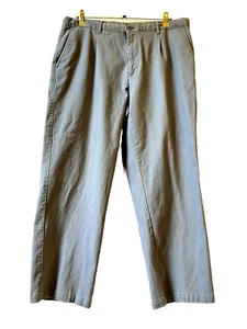 Linea Uomo Men's Gray Chino Pants Says W38 X L30IN  FITS AS W38 X L28 IN Comfort - Picture 1 of 5