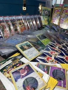 Pokémon Mega Value Mystery Bundle mit unglaublichen Preisen Potenzial PSA & WOTC - Bild 1 von 15