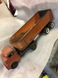Structo toys Semi tractor truck and trailer, Steel cargo, vintage. Part # C-3044