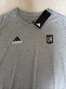 Adidas Women’s Short Sleeve Shirt Athletic Top New Size XL - Picture 1 of 9