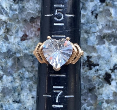 Anillo Corazón Topacio Blanco Oro 10K - 3,51 Gramos - Talla 6 - ¡Elección de propiedad! - ¡No es chatarra! - Sin precio base Foto 1 de 4