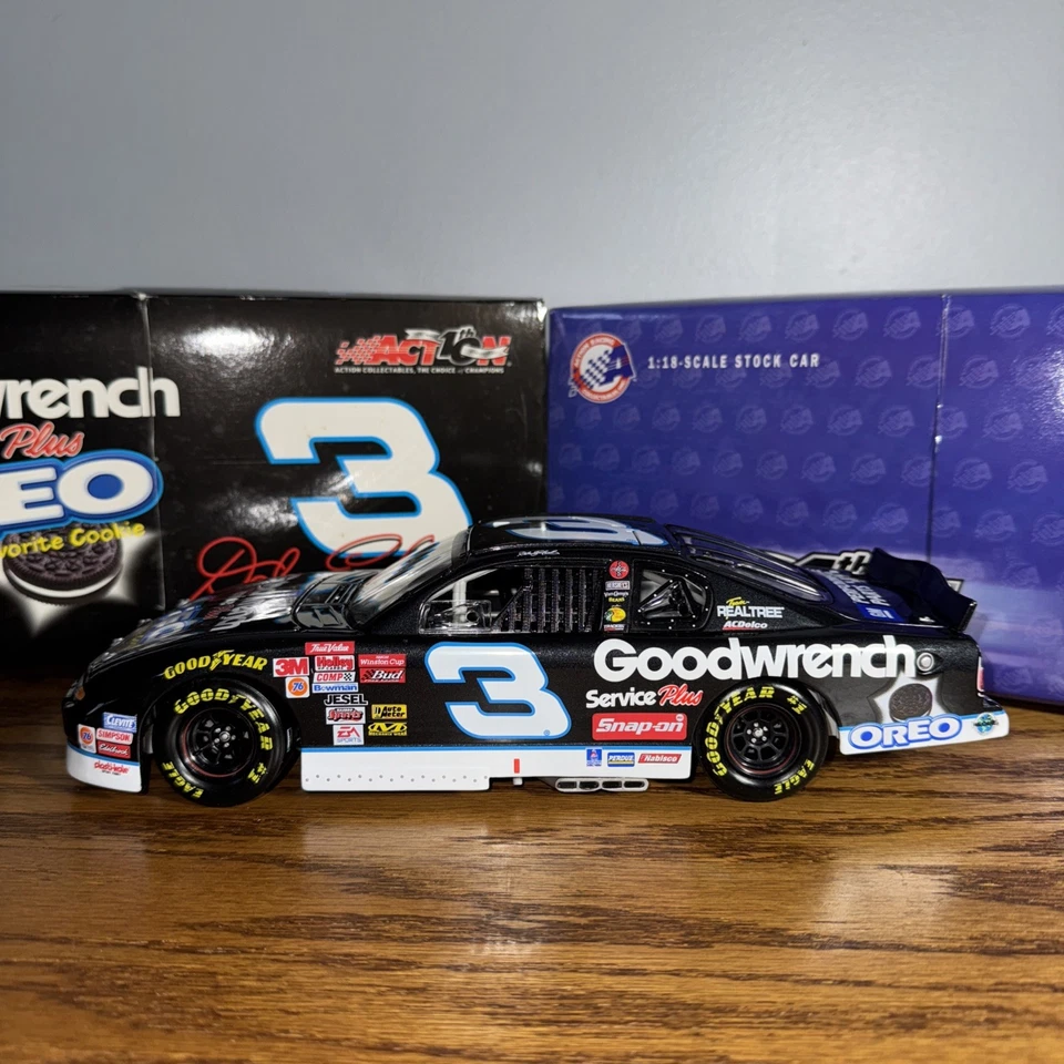 2001 Action Dale Earnhardt #3 Oreo GM Goodwrench Service Plus 1/18 1 of 3000