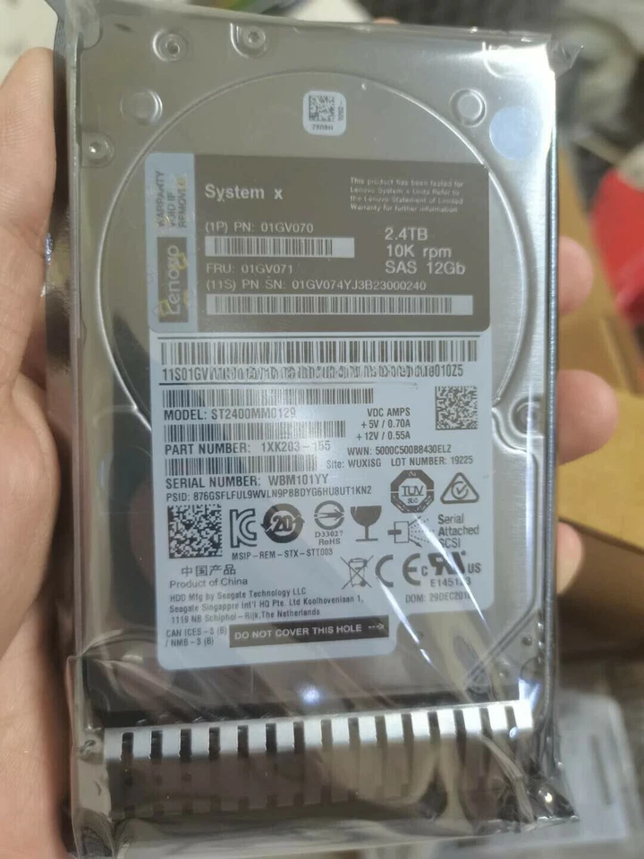 For IBM lenovo 01GV070 01GV071 2.4TB 10K 12GB SAS 2.5 G3HS M5 X6 Hard Drive HDD - Image 1 of 1