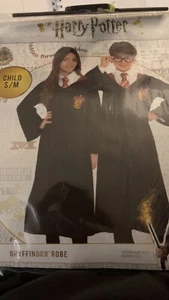 Harry Potter Children's Robe Cloak Gryffindor Cosplay Costume New Small / Medium - Picture 1 of 1