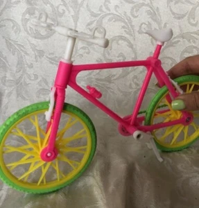 Vintage 90s Fashion Doll Mountain Bike Barbie Sized Fashion Doll Accessory Flaw* - Picture 1 of 11