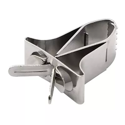 Parrot Food Holder Fruit/Veggie/Treat Clips Metal Feeding Tool Easy to Fix - Image 1 of 4