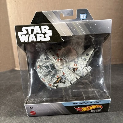 MILLENNIUM FALCON STAR WARS STARSHIPS SELECT VARIANT HOT WHEELS NEW CHASE - Image 1 of 4