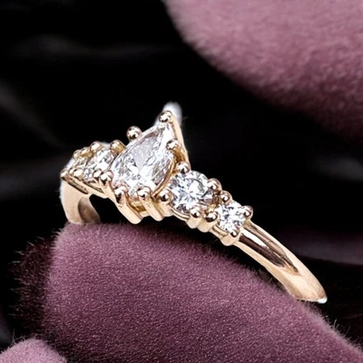 1.25 Ct Pear Cut 18k Rose Gold IGI GIA Certified Lab Grown Diamond Wedding Ring - Image 1 of 4
