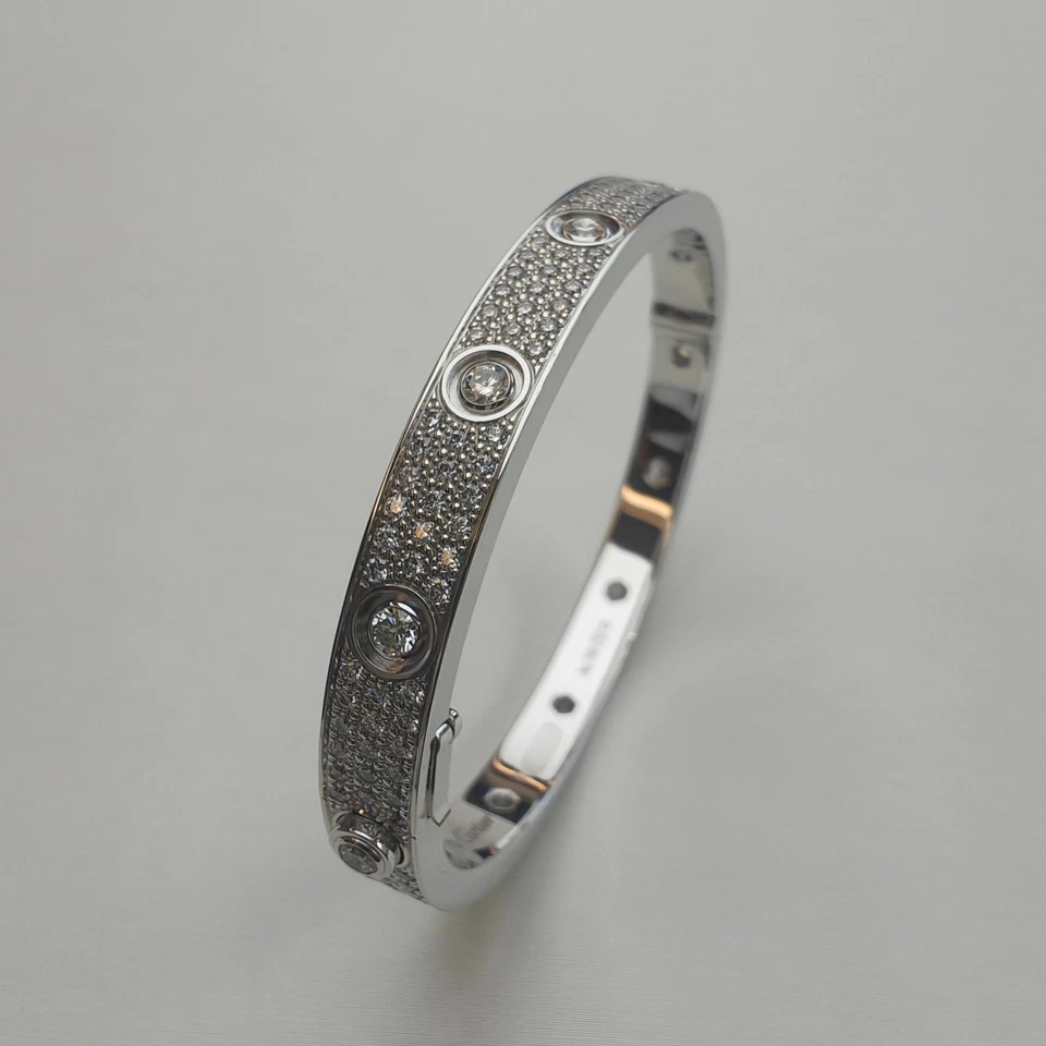 Pulsera Cartier Love Pavimentada con Diamantes Oro Blanco 18K Talla 17 Foto 1 de 4