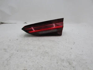 2020-2024 AUDI A5 OEM RIGHT PASSENGER LED LID GATE MOUNTED TAIL LIGHT B2 - Picture 1 of 3
