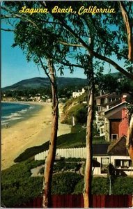 Postcard Laguna Main Beach Business Section From Sleepy Hollow California - Picture 1 of 2