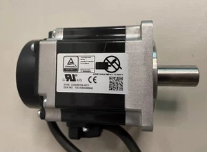 1PC-Fuji GYB201D5-RC2 Servo Motor 200-240VAC, 50/60Hz- NEW Open Box - Picture 1 of 5